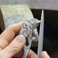 Zangenschlüssel 180 mm mit schmalen Backen
