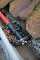 Dachrinnenreiniger mit herausziehbarem Stiel